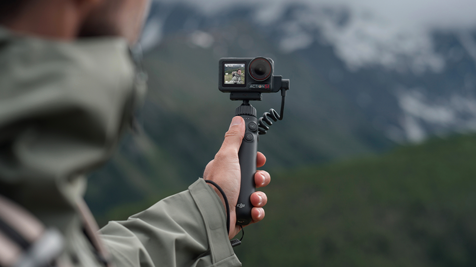 DJI Multifunctional Charging Handle for Osmo Action 5