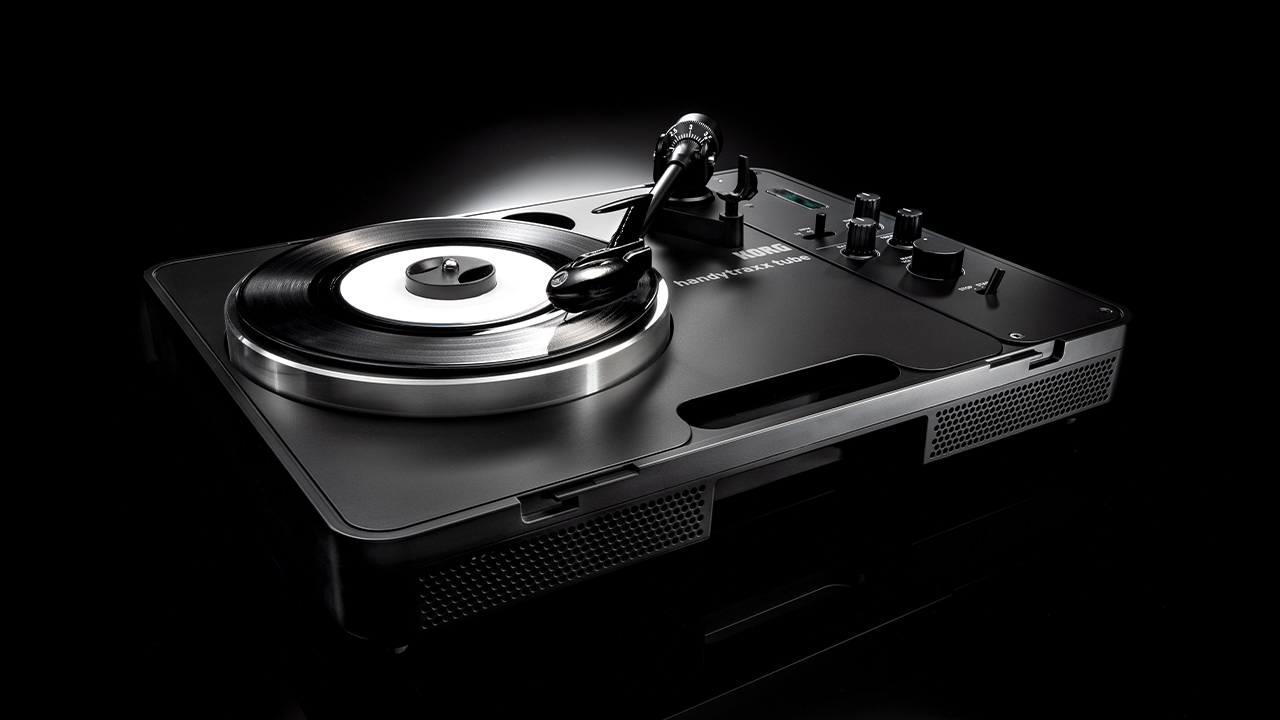 Korg handytraxx tube J Portable Record Player with Nutube and JICO Clipper MM Cartridge
