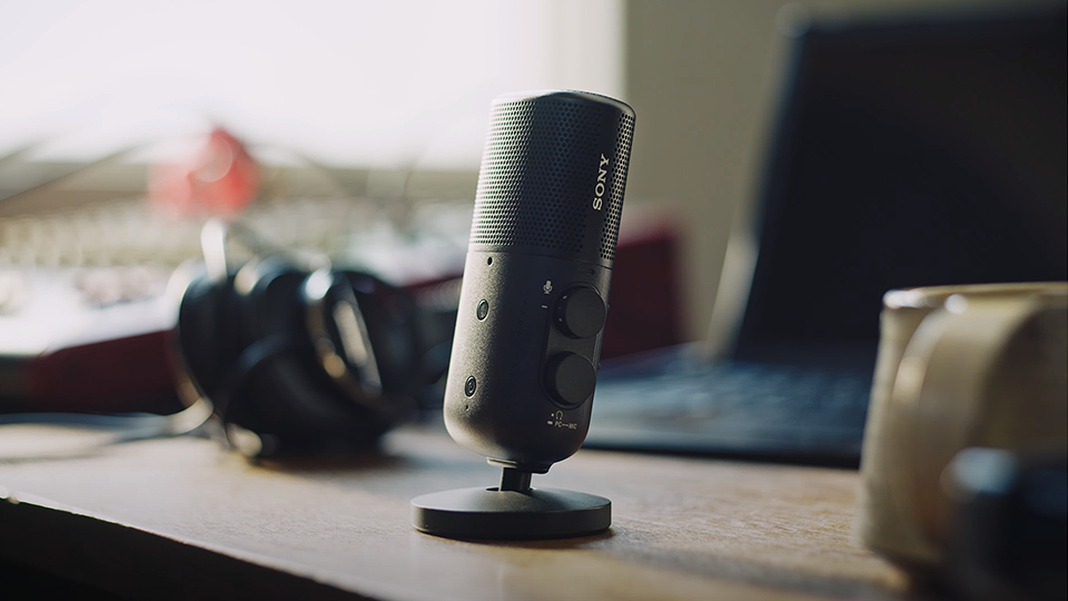 Sony ECM-S1 Wireless Streaming Microphone System with Multi Interface Shoe